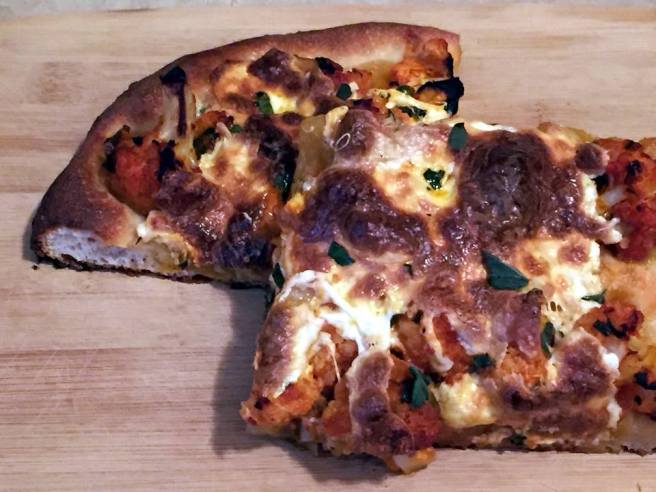 5-blue-apron-cauliflower-pizza